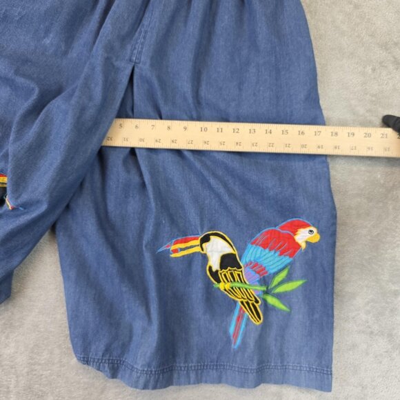Southern Image Shorts Womens S Blue Chambray Wide Leg Embroidered Parrot Toucan - Picture 8 of 10